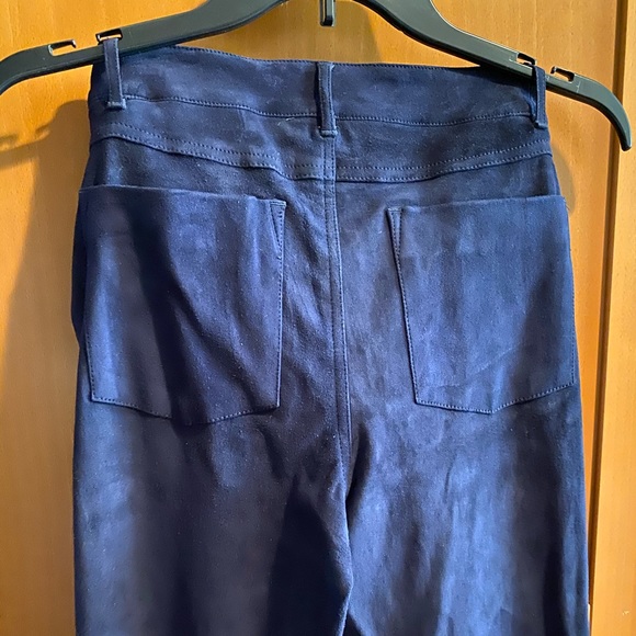 Alice + Olivia Zip Front Suede Blue Jeans - Picture 5 of 6